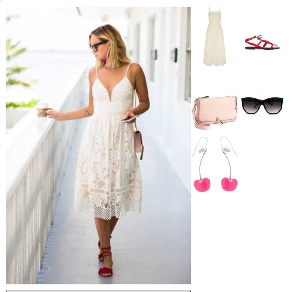 Saylor Phoebe Floral Lace Midi Dress purchased from Urban Outfitters - Picture 2 of 10